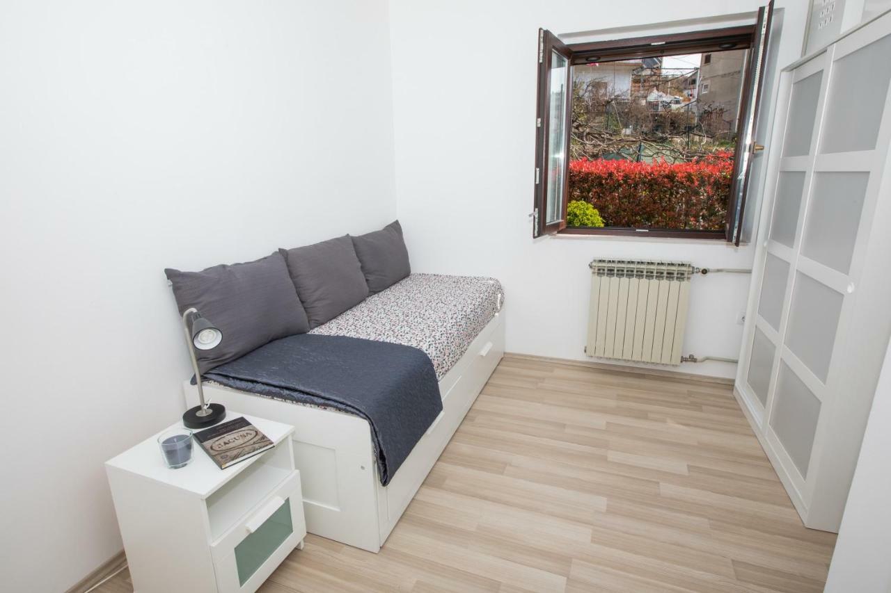 קאבטאט Apartment Macan מראה חיצוני תמונה