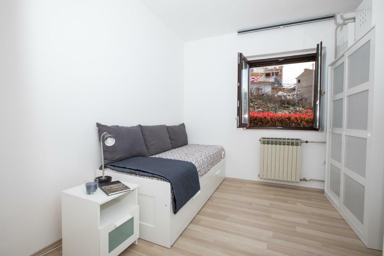 קאבטאט Apartment Macan מראה חיצוני תמונה
